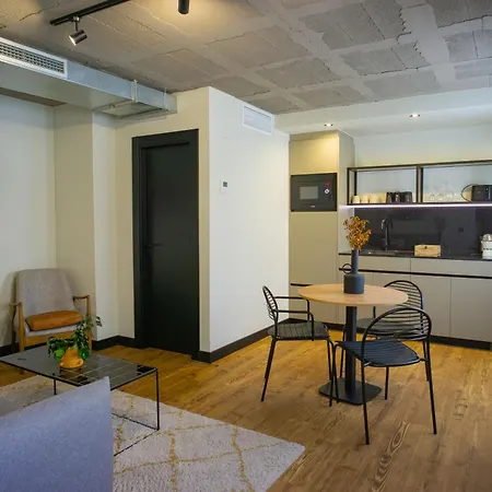 Bubu By Charming Apartment